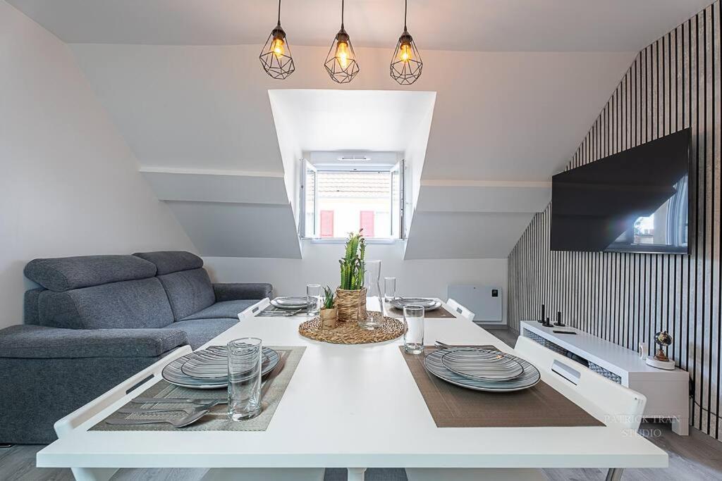 Appartement 7 Personnes Pres De Disney & Paris Chanteloup En Brie Exterior foto